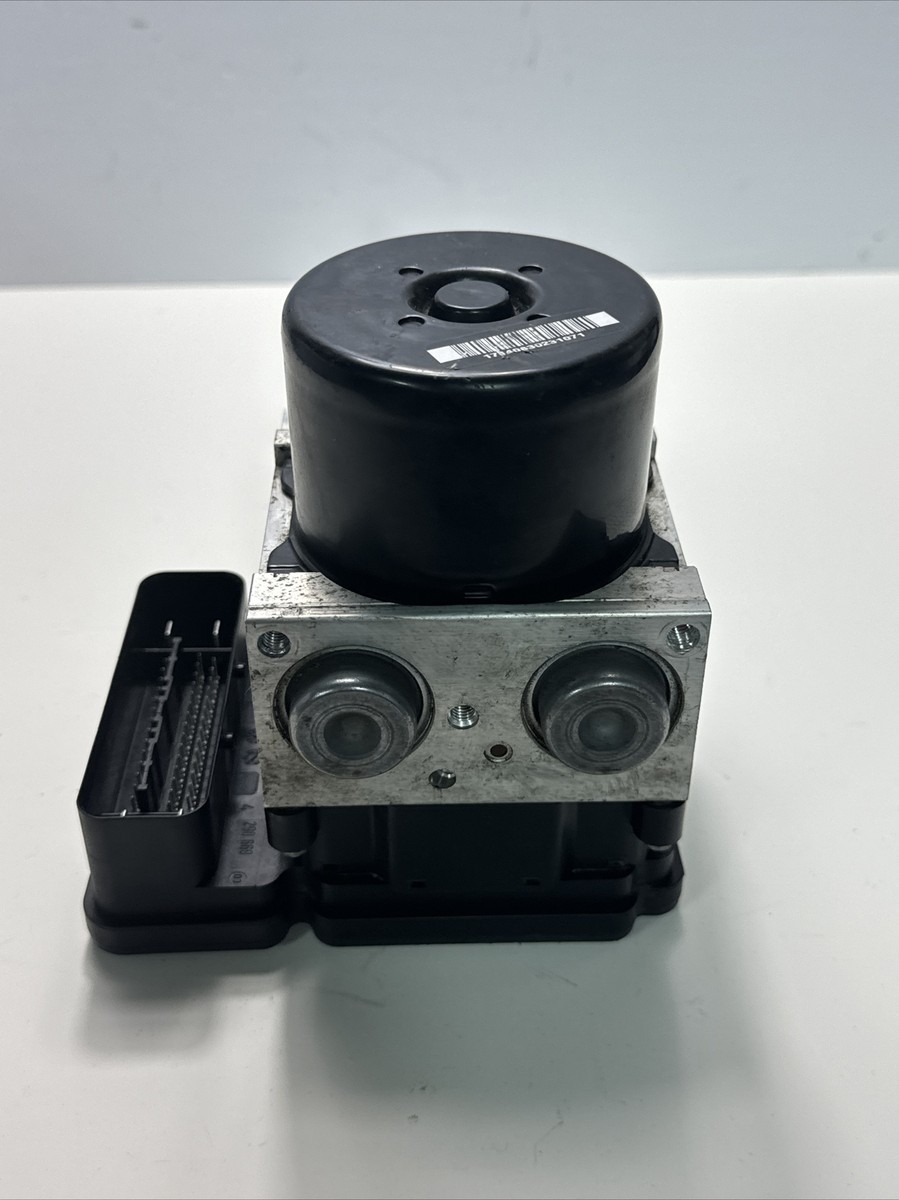 ep805a　ep709a 2007 - 2009 Jeep Patriot ABS Antilock pump brake module OEM