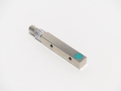 Baumer electric IFF 08.26.35/L1/S8/L Induktiver Sensor