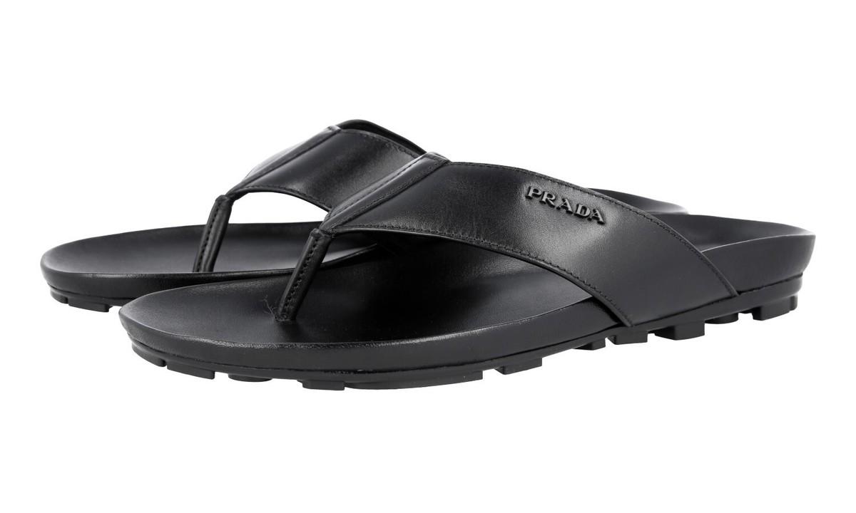 PRADA Leather Thong Sandals Slides - 4Y2208 - Black - NEW 