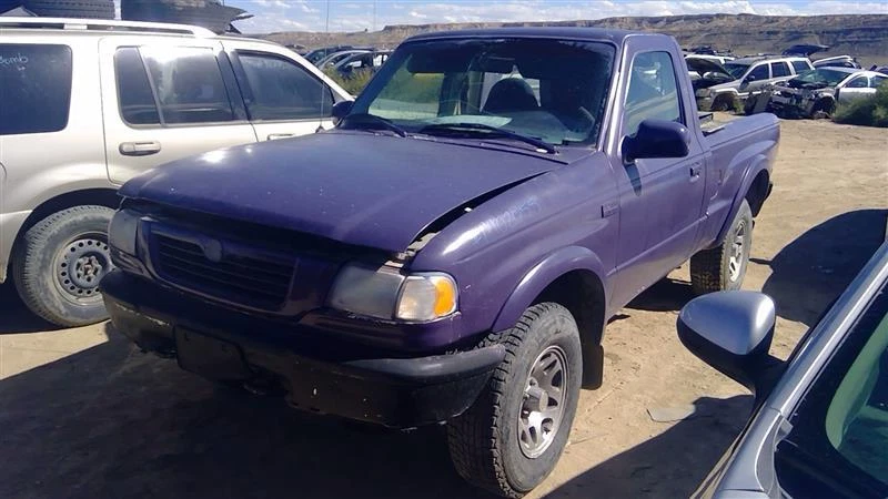 Cilindro maestro de freno usado se adapta a: Mazda B-3000 1999 equipamiento deportivo de 2 puertas sin crucero Foto 2 de 4