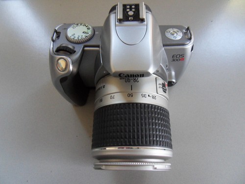 Canon EOS 300V SLR Camera with Canon EF 28-90mm Lens near mint condition
