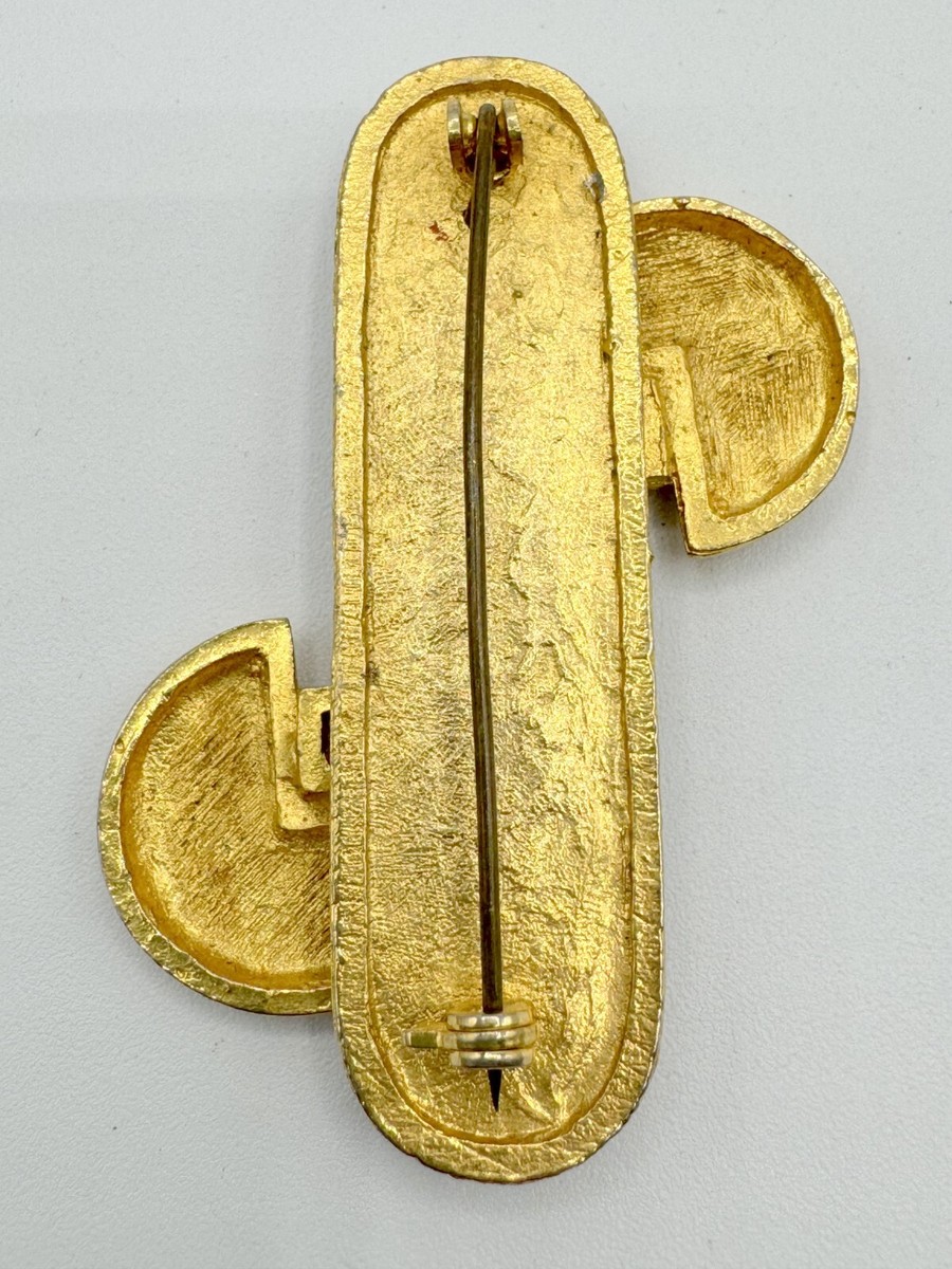 A1-4018 VINTAGE BROOCH GOLD TONE PIN 2.4