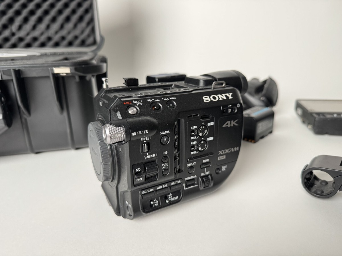 Sony PXW-FS5M2 Super 35 4K Handheld Camcorder Body Only