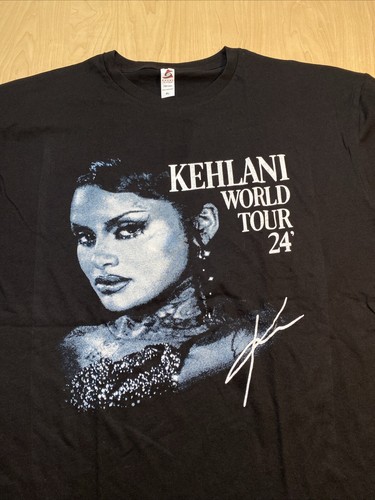 T-Shirt Kehlani Tour 2024 XL NUOVA Kehlani Crash World Tour Concerto Flo Anycia - Foto 2 di 7