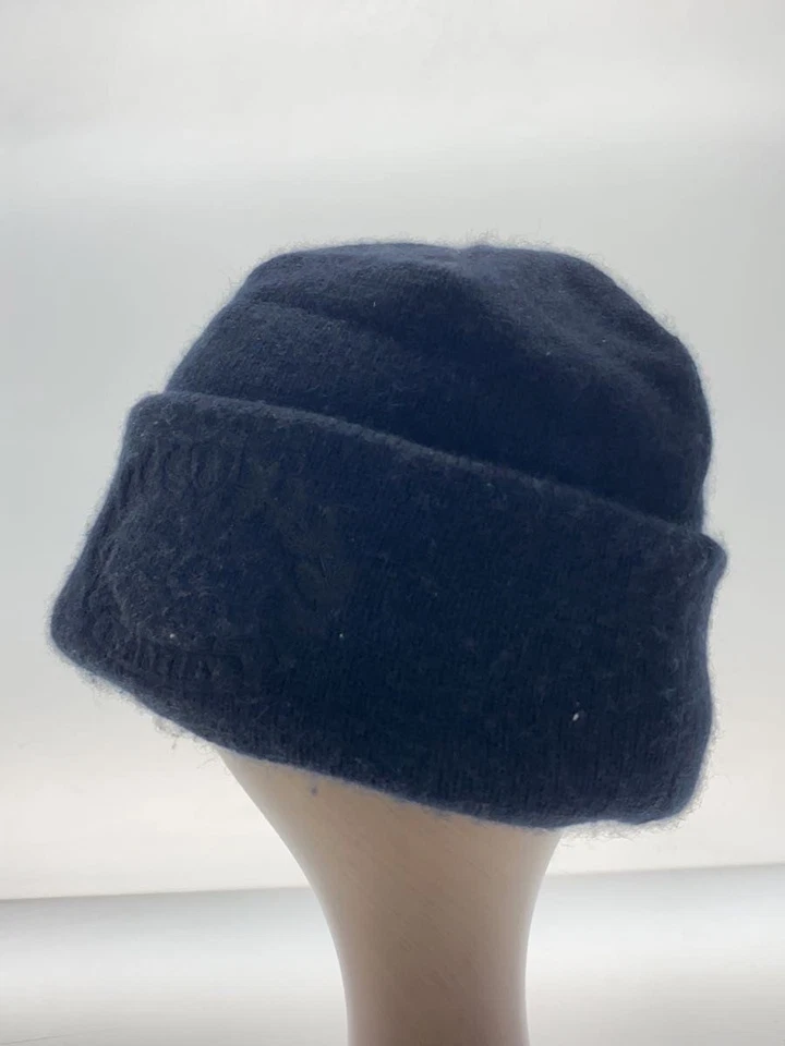 Gorra tejida BURBERRY GRATIS cachemir 100 logotipo de escudo negro 806441 usada Foto 2 de 4