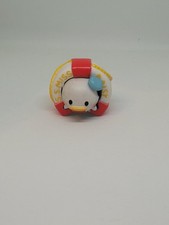 Tsum Tsum vinyl Series 3: Donald w/ accessory
