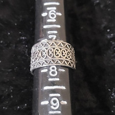 VINTAGE 925 Sterling Silver. Filigree Swirl Band BEAUTIFUL Ring Size 7.5