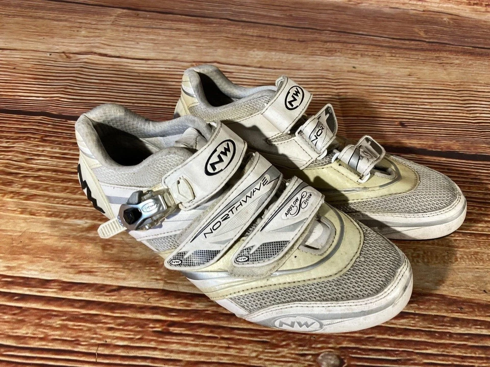 NORTHWAVE Road Cycling Shoes 3 Bolts Size EU44 US11 Mondo 280 cs888 - Image 2 of 4