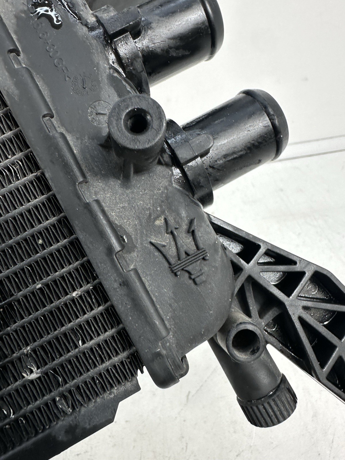 2014-2019 MASERATI GHIBLI Secondary Water Coolant Radiator 16474838 OEM