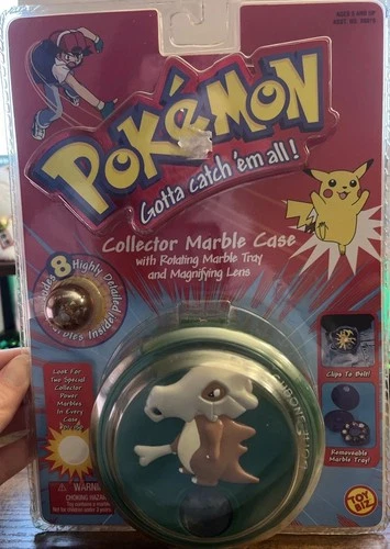 Vintage Toy Biz Pokemon 2000 Cubone #104 Marble Collector’s Case NEW SEALED