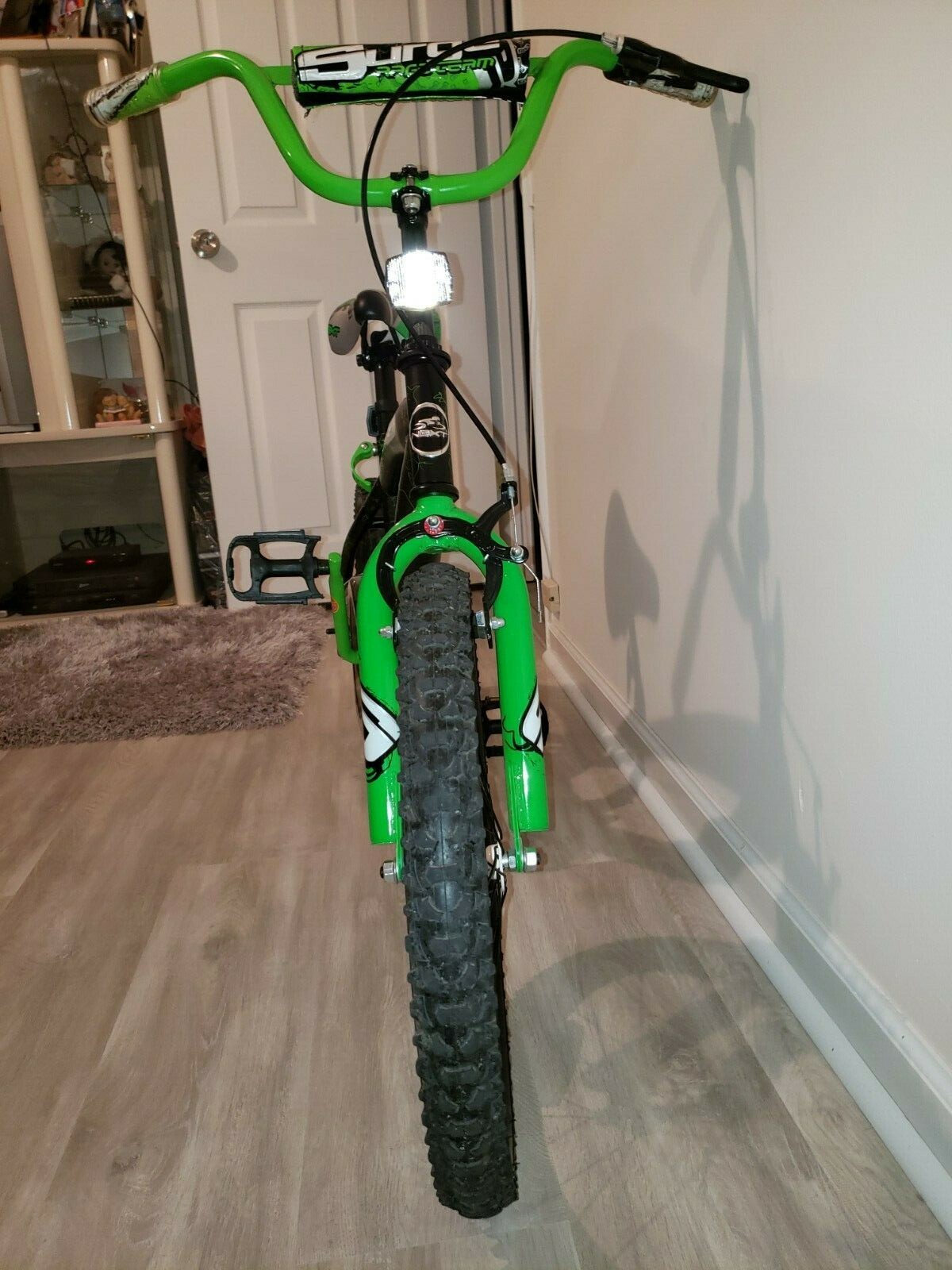 surge 18 inch bike