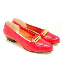 SALVATORE FERRAGAMO Boutique VTG Red Leather Gold Chain Loafer Flats Shoes 6.5 C