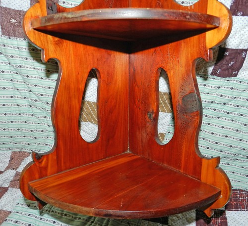TOLLES ANTIKES/VINTAGE PRIMITIVES HANDGEFERTIGTES HOLZ ECKREGAL!! - Bild 5 von 5