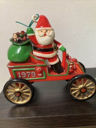 VTG 1979 HALLMARK Tree Trimmer Collection SANTA'S MOTORCAR Christmas Ornament - Picture 7 of 12