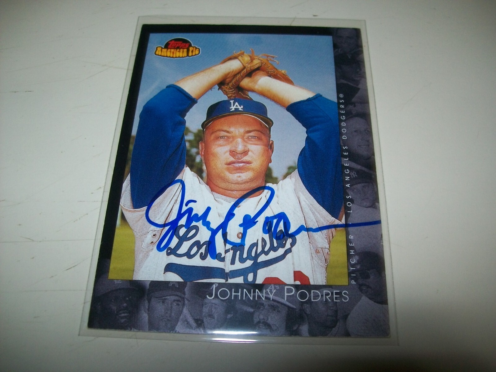 2001 TOPPS AMERICAN PIE JOHNNY PODRES AUTO SIGNED #109 LOS ANGELES DODGERS
