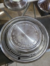 Antique Oldsmobile Metal Hubcap Year Model Unknown