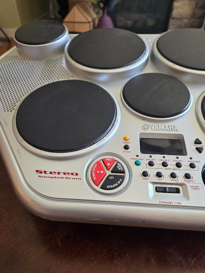 YAMAHA デジタルパーカッション DD-55 Yamaha DD-55 Digital Percussion General MIDI Stereo Sampled Drum+