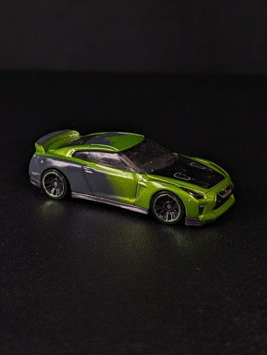 Hot Wheels Tanner Fox Nissan GTR Green/Black Loose Die Cast 2016 - Picture 1 of 5