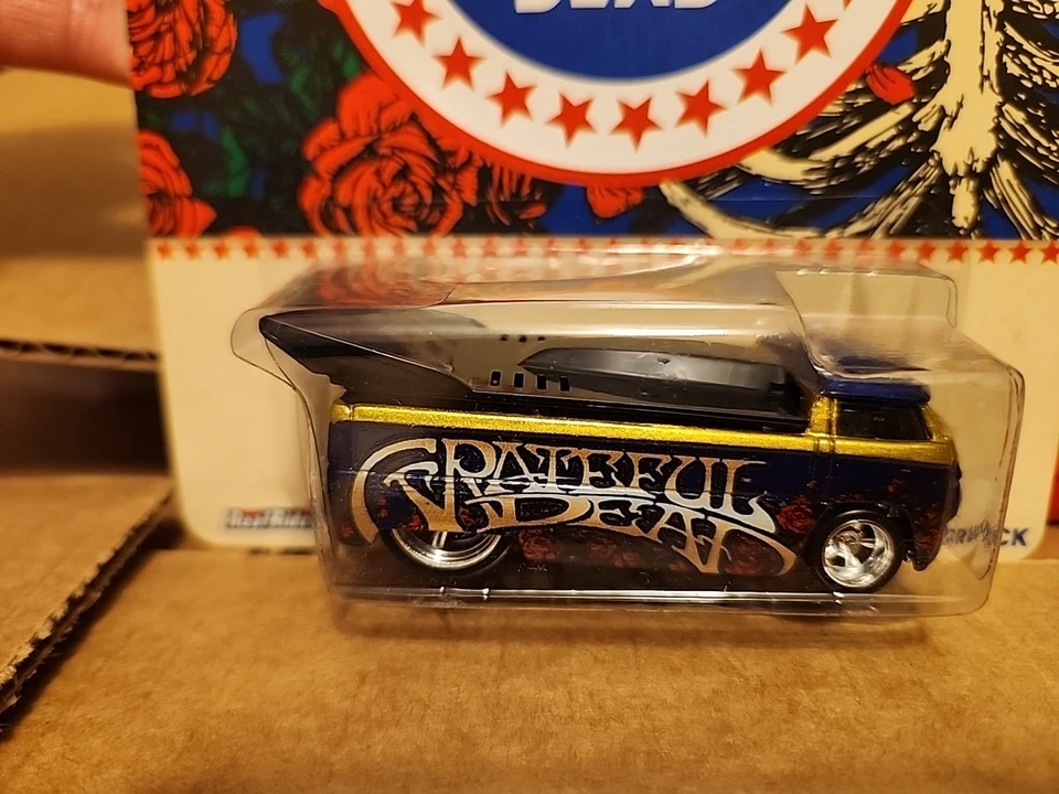 Camión de arrastre Volkswagen Good Ol' Grateful Dead 2014 Hot Wheels Foto 2 de 4