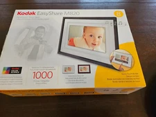 KODAK EasyShare Digital Picture Frame M820 Stores 1000 Photos NEW Open Box