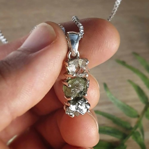 Moldavite, herkimer and Meteorite Campo Del Cielo genuine gemstone pendant - 第 3/6 張圖片