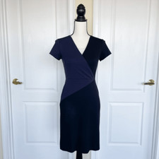 Ann Taylor Size 00P Petite Black Navy Contrast Heart Neckline Knee Length Sheath