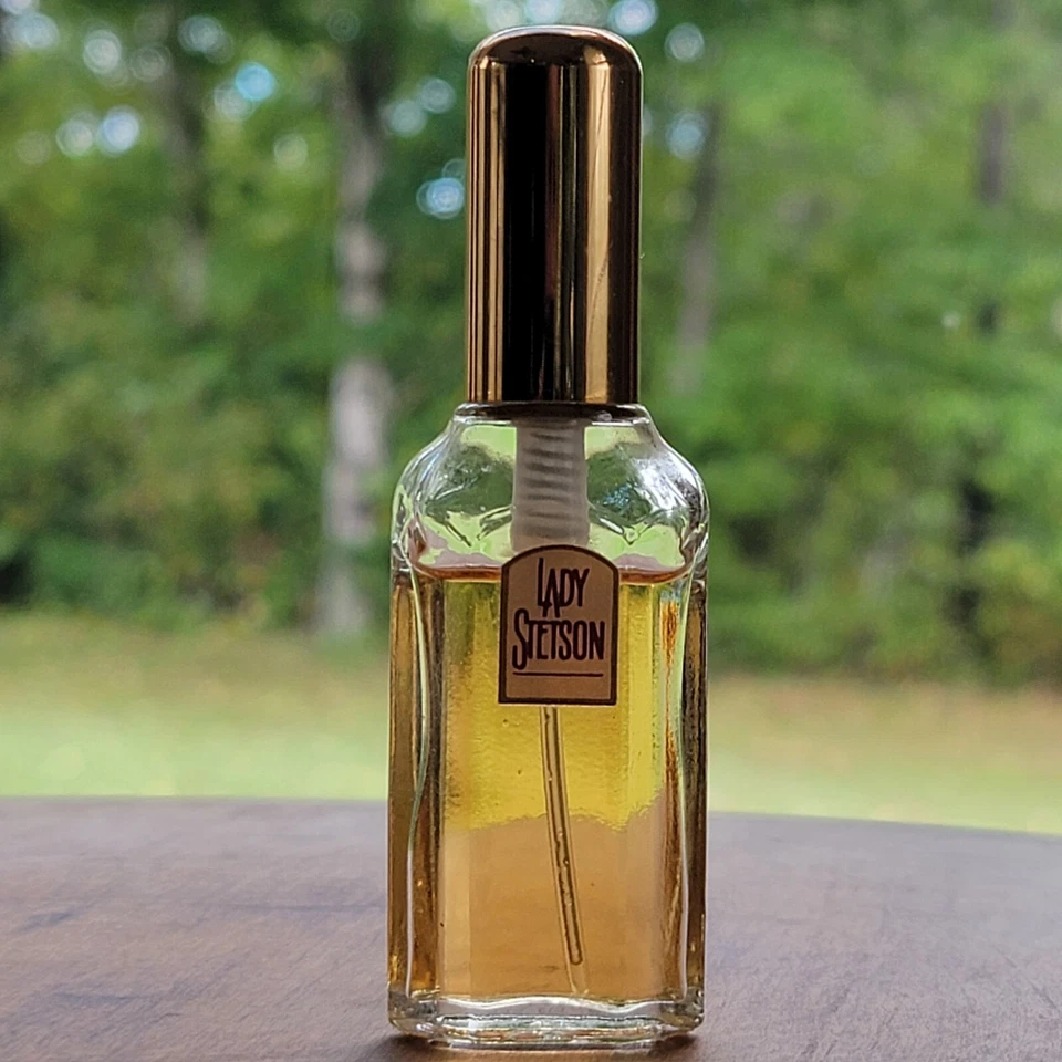 Lady Stetson .375 OZ Colonia Spray Tamaño de Viaje por Coty Foto 2 de 4