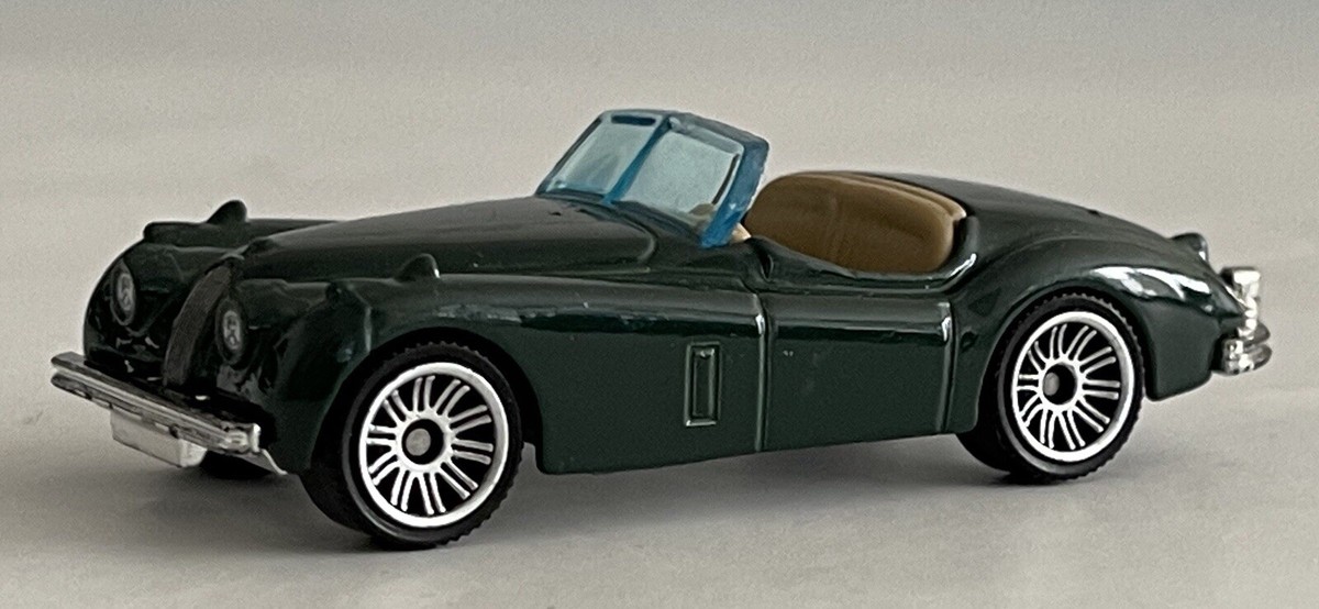 2018 Matchbox '56 Jaguar XK140 Roadster 9/100 British Racing