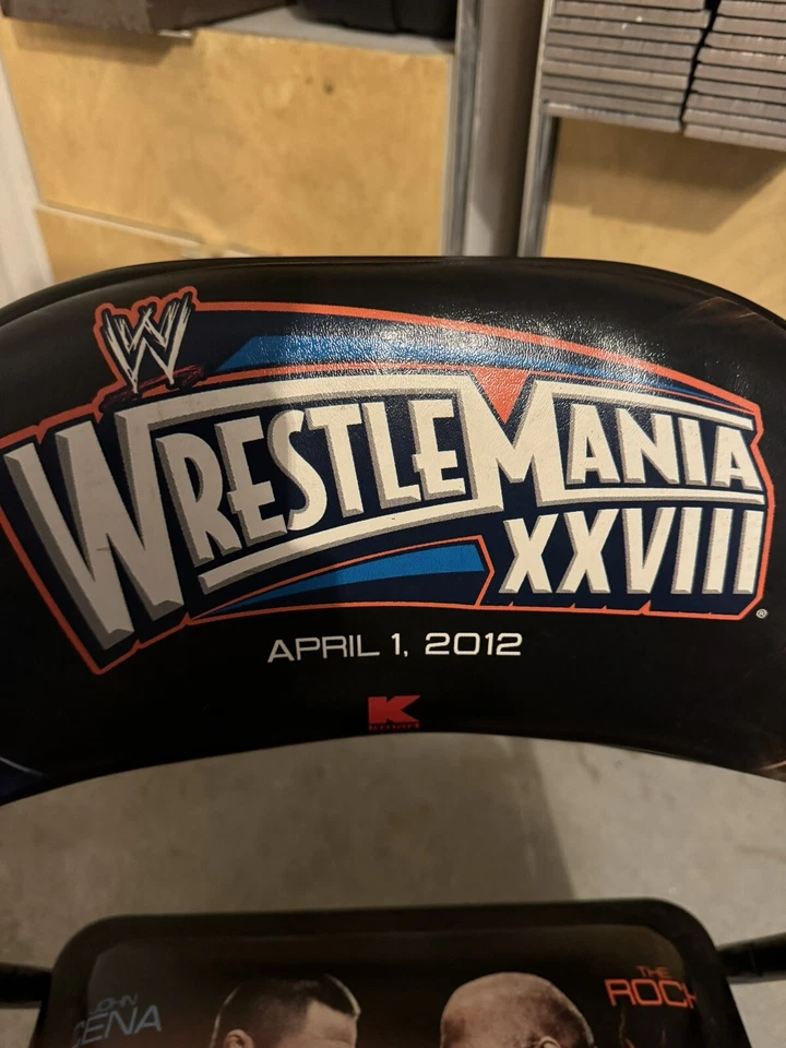 2012 K-Mart эксклюзивный Wrestlemania XXVIII 28 стул Джон Сина против скалы - Изображение 3 из 3