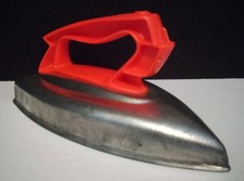 Wolverine Toy Iron Cat. No. 301 Red Handle 1950s Era MADE IN USA