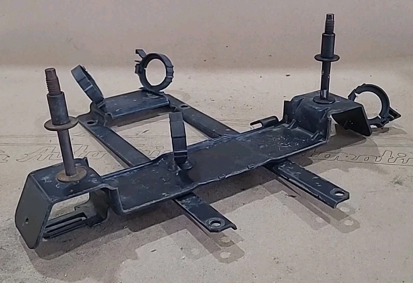 1994-1996 Impala SS Caprice LT1 Engine Air Intake Cover Home Plate Bracket OEM Foto 4 de 4