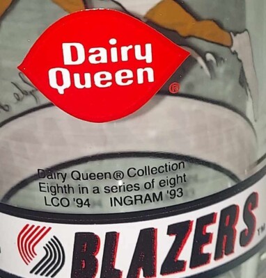 Portland Trail blazers Vintage 93-94 Dairy Queen Collector  display picture 1