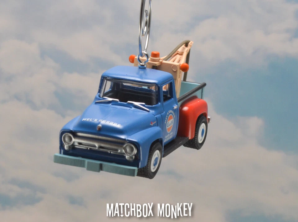 Vintage Style Gulf Oil 1956 Ford F-100 Pickup Tow Truck Christmas Ornament 1/64 - Image 3 of 4