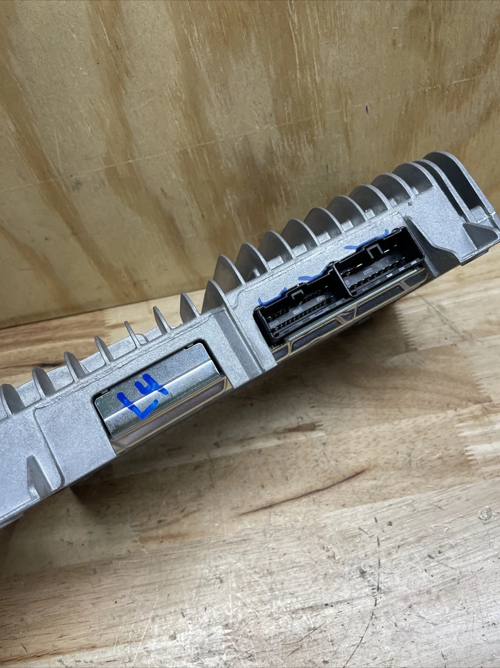 2012 INFINITI G37S V36 SEDAN BOSE RADIO AUDIO PRE MAIN AMPLIFIER 28061 JK61A L4 Foto 3 de 4