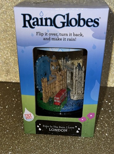 Rain Globes, "Even In The Rain, I Love LONDON." Globes That Rain - Picture 12 of 12