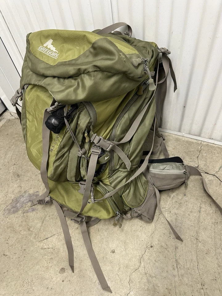 Mochila Gregory Acadia, Talla M, Senderismo Mochilero Verde Foto 2 de 4