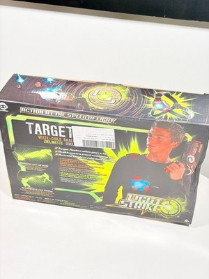 WowWee Light Strike Zielweste Brustplatte & 2 Zielscheiben verpackt