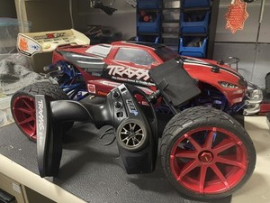 Traxxas E Revo 1 8 | eBay