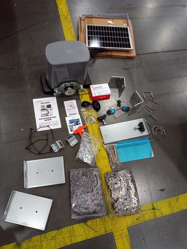 Blütezeit 1400lb Chain Solar Gate Opener WiFi w/Battery for Driveway Motor(Used)