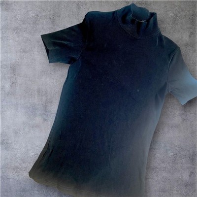 5351 POUR LES HOMMES Mock Neck Ribbed Short Sleeve Top - Free Size