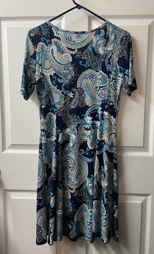 Tacera Dress Womens Small Blue Floral Fit and Flare Knee Length Short Sleeved - Picture 2 of 9