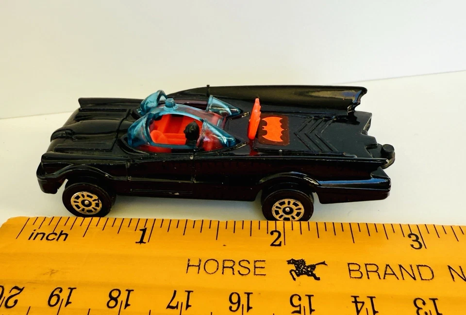 1976 Corgi Juniors Batmobile W/ Batman 1:64 Scale Toy DC Comics Vintage Car - Image 2 of 4