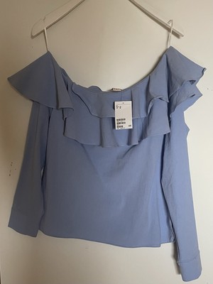 NEU H & M Sehr süßes Rüschen Blusen Top Gr.42 Hellblau Super schön!