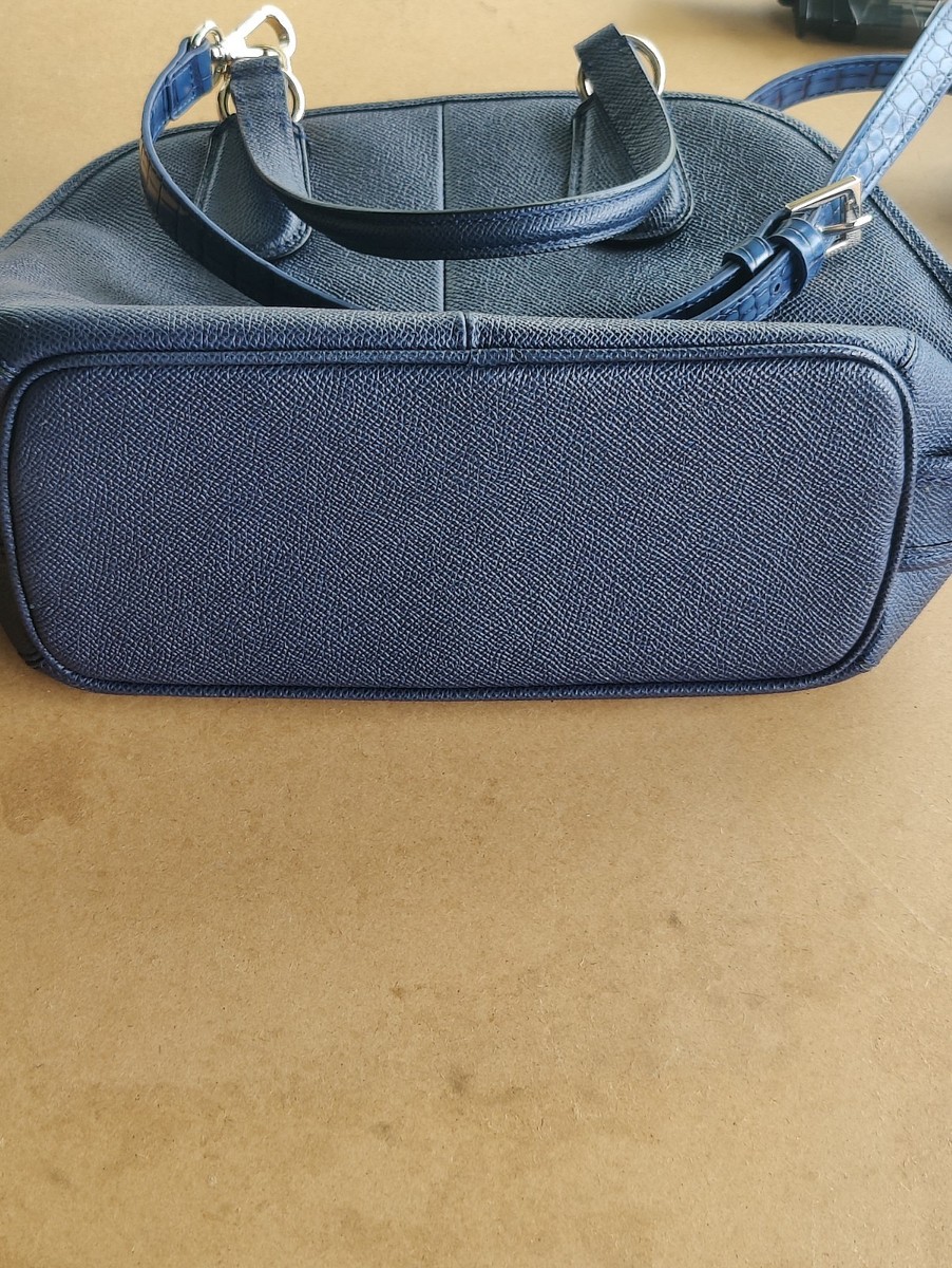 Beautifull Coach New York Dark Navy Blue With Alligator Shoulder