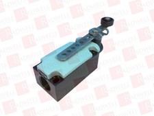 SIEMENS 3SE5112-0CH62 / 3SE51120CH62 (NEW IN BOX)