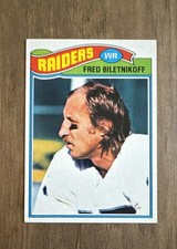 1977 Topps - Fred Biletnikoff #295 ~ NM-MT+ 8.5 ~ Dead Centered
