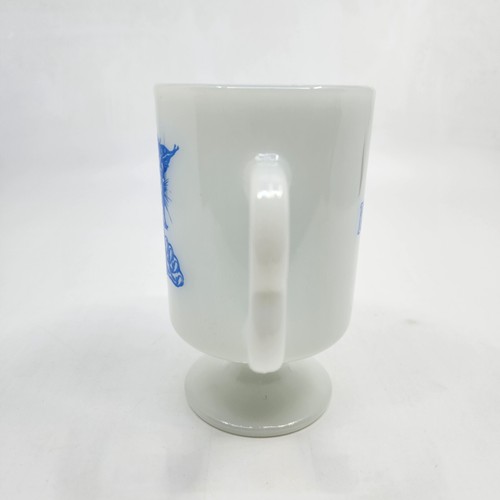 White Milk Glass Pedestal Mug Coffee Cup University of Kentucky Pre-owned - Picture 4 of 11