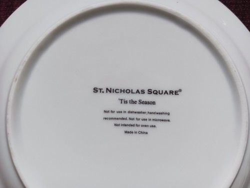 St Nicholas Square TIS THE SEASON 6 in. Dessert/Pie/O'rdoerve Plates - Set/12 - Picture 9 of 9
