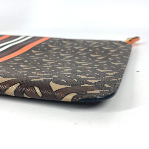 BURBERRY TB logo Pouch Bag Clutch bag Leather Brown/Orange - Picture 8 of 14
