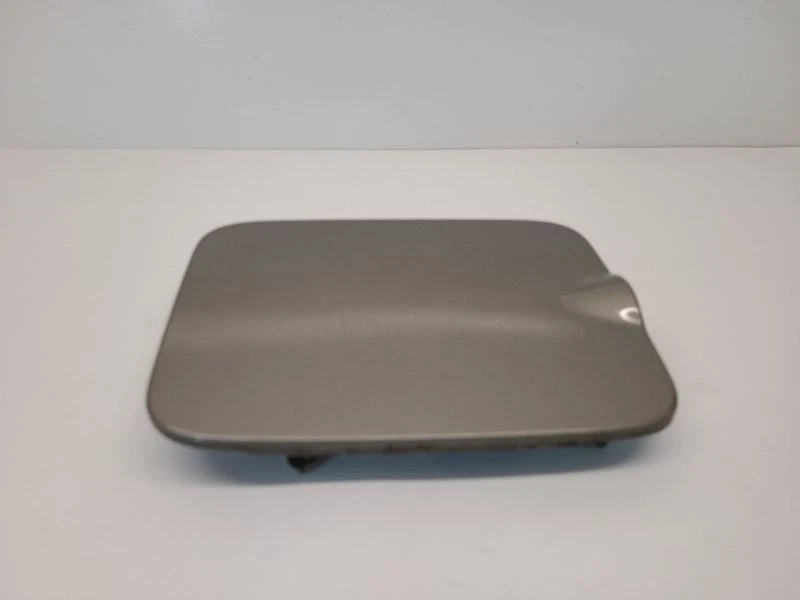 Дверца топливного бака 2008 2009 NISSAN PATHFINDER серебристая 08 09 G8830ZS3MA - Изображение 2 из 4